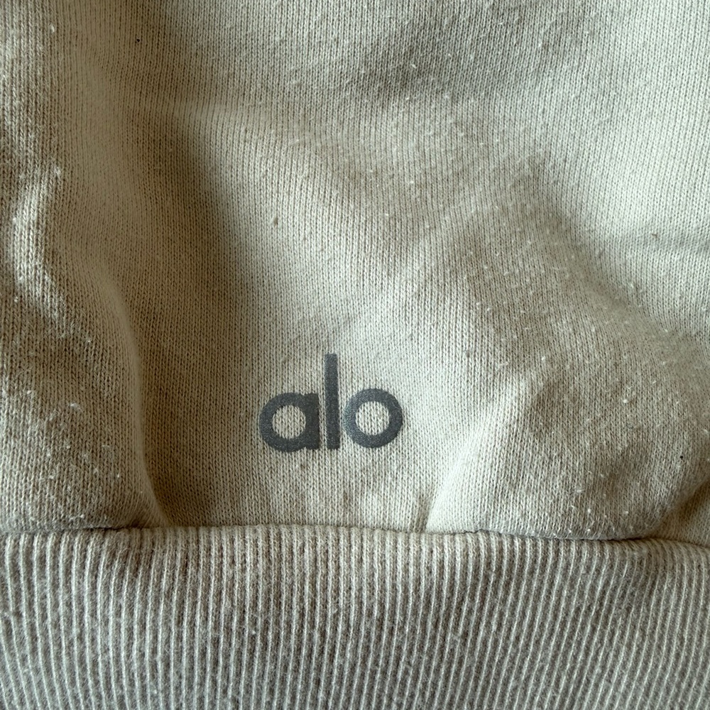 ALO Yoga Ivory sweatshirt XS - Picture 4 of 5